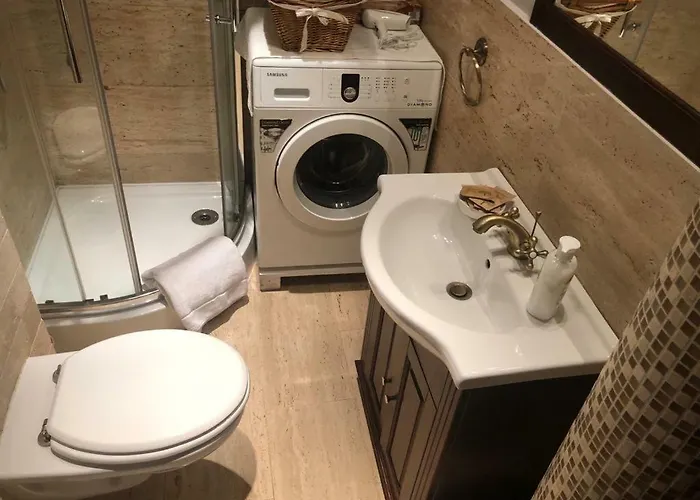 Silesian Stadium And Park Apartamento